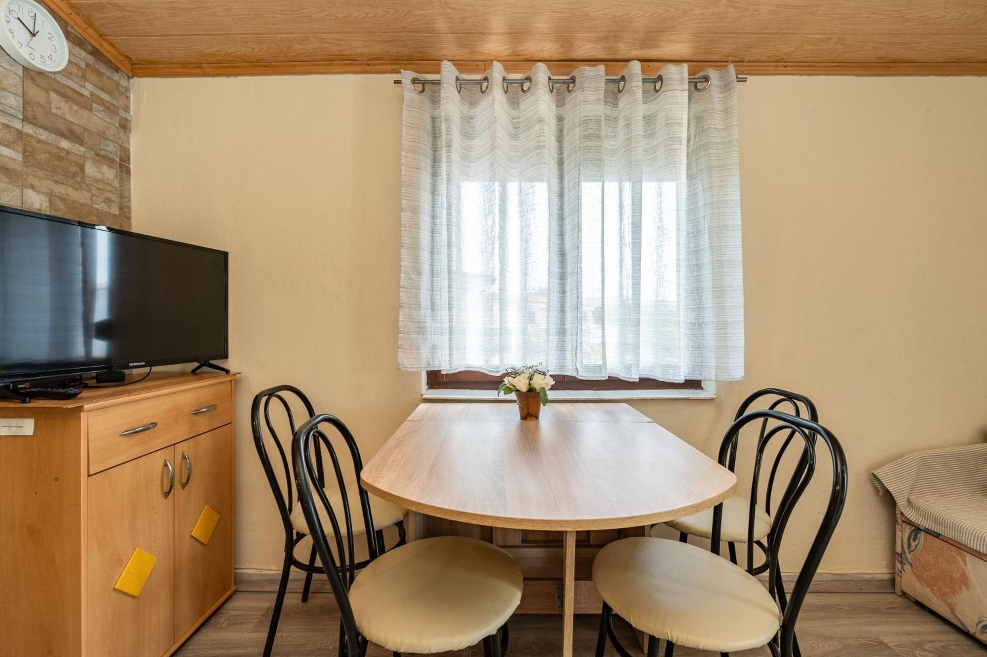 Apartmani Prpic Вир Екстер'єр фото