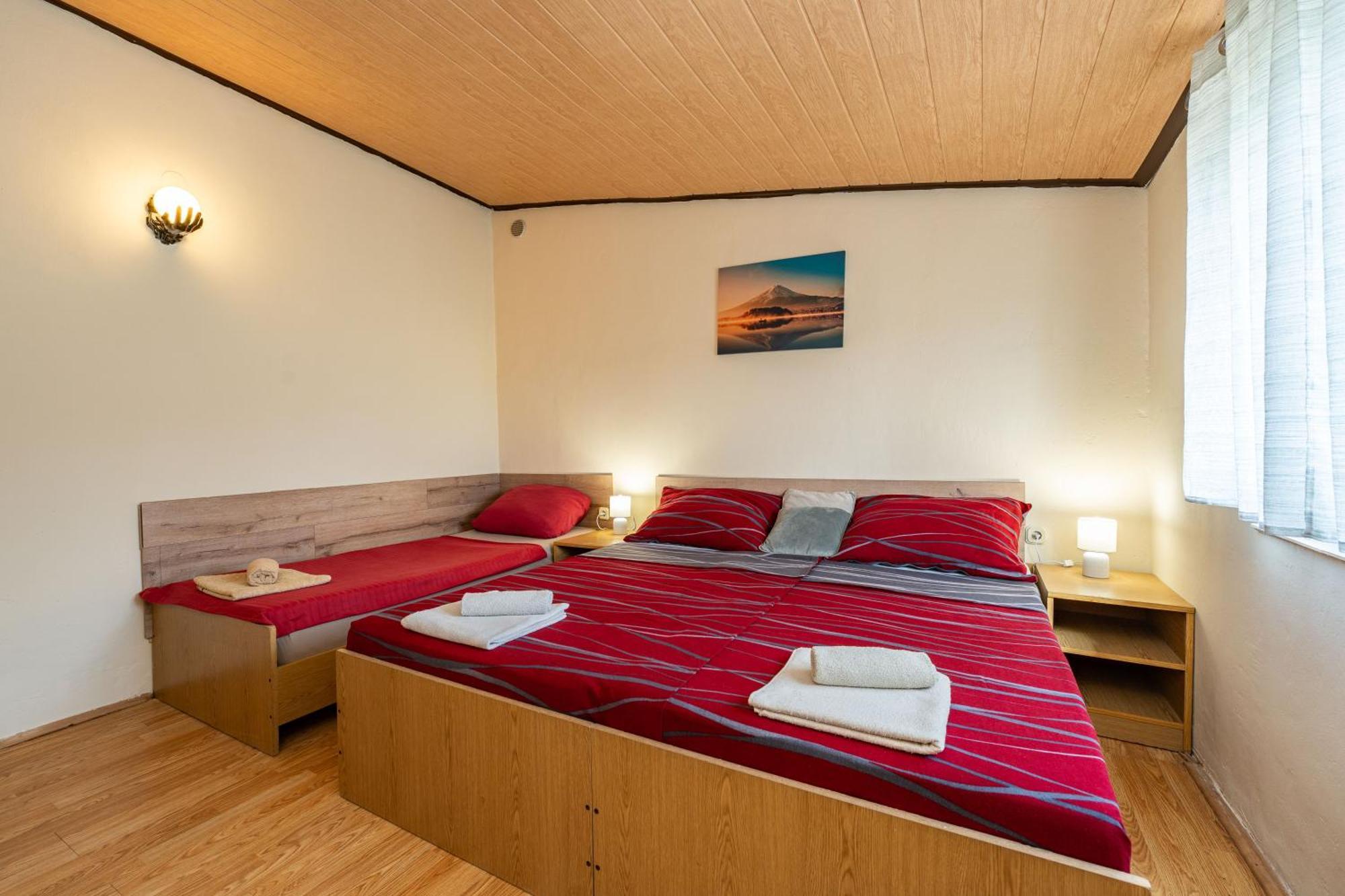 Apartmani Prpic Вир Екстер'єр фото